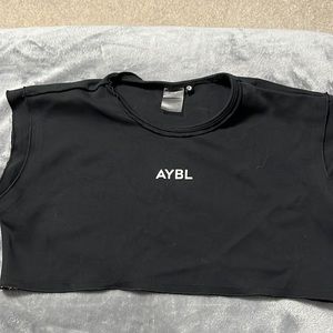 ABYL crop shirt